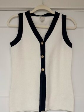 Target sweater vest sz S
